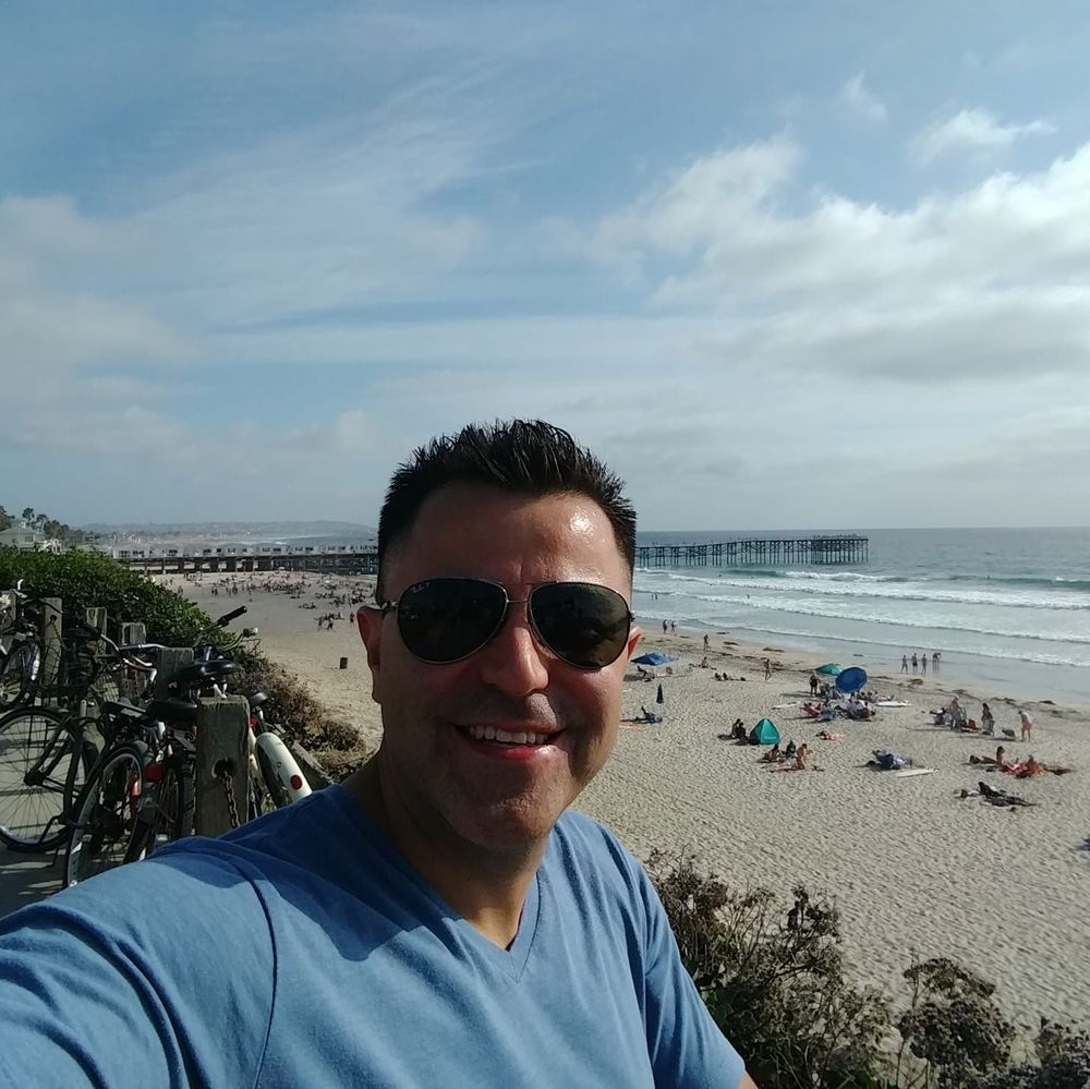 Meet your Posher, Marcos